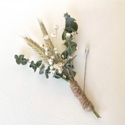 DFF003 Dried Flowers Wedding Eucalyptus Boutonniere